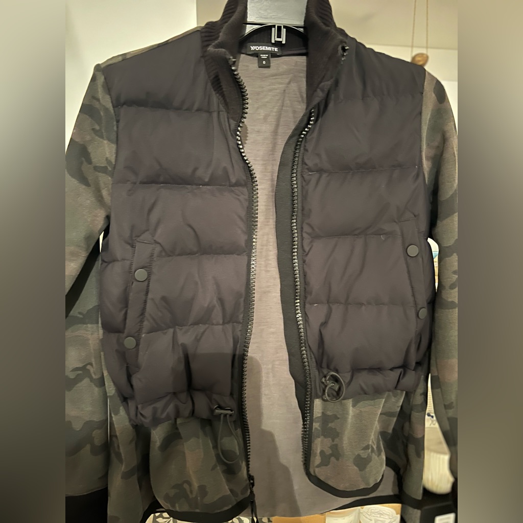 Yosemite Camouflage Jacket W/ Black Puffer Details